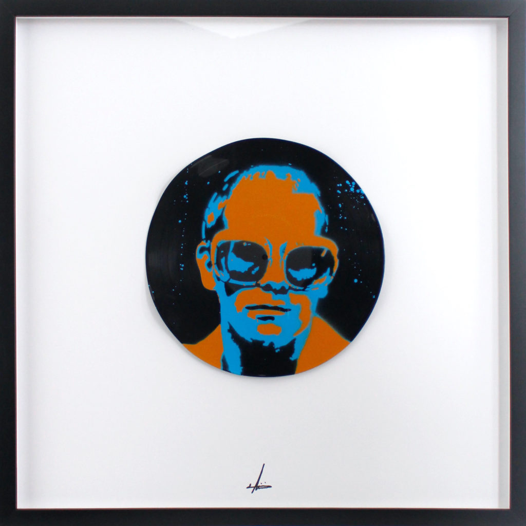 Elton John (Orange)